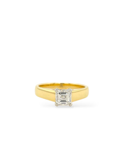 18ct Asscher Cut 1.00ct Diamond Ring