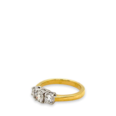 18ct Diamond Three Stone Ring