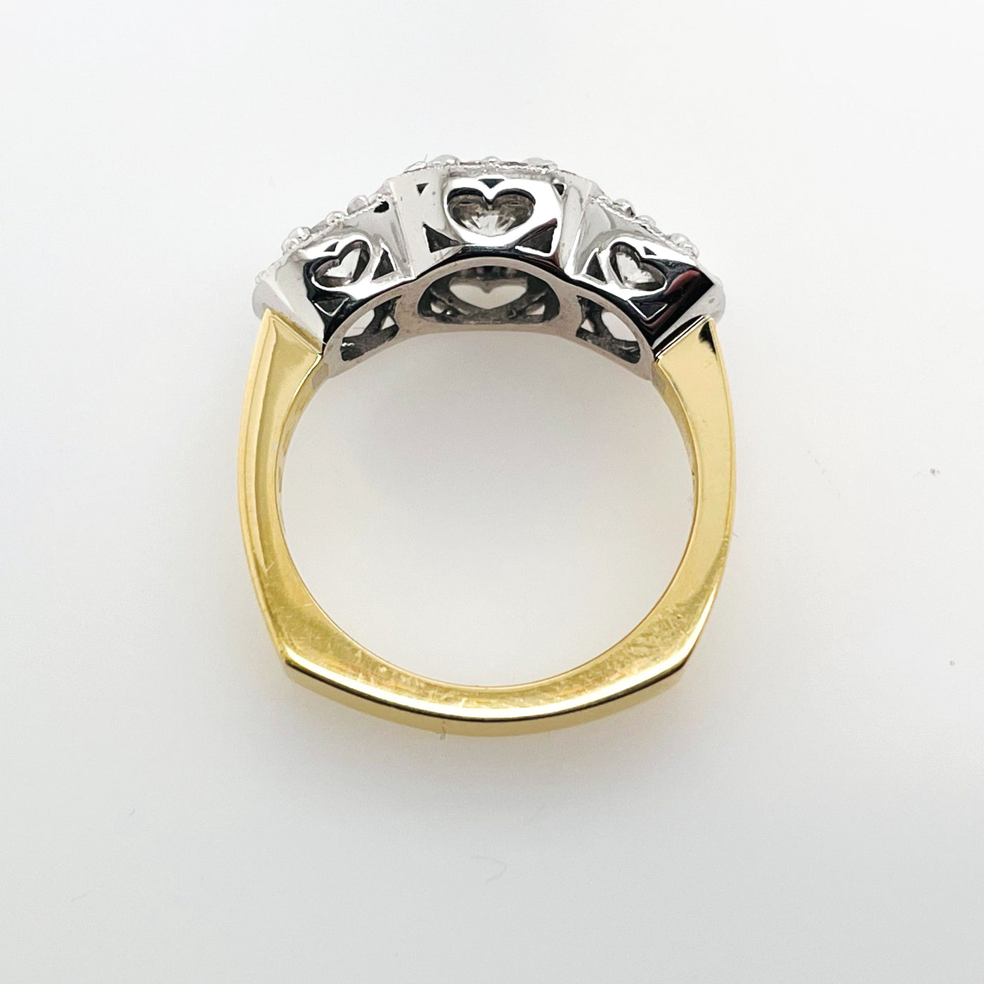 1.83tdw Unique Show-Stopper Diamond Ring