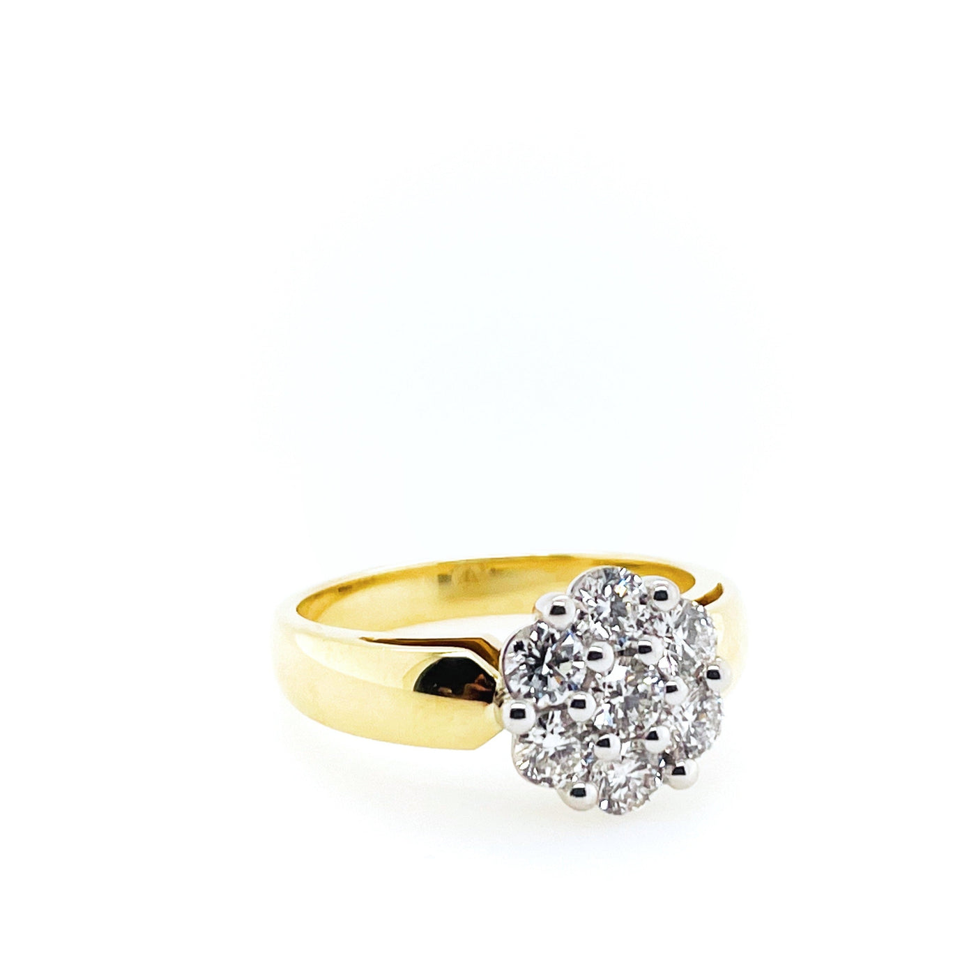 18ct Two Tone Diamond 0.97tdw Cluster Ring